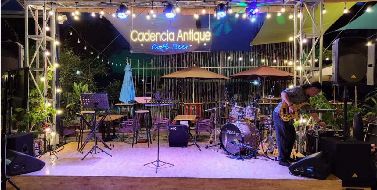 Âm thanh cafe acoustic