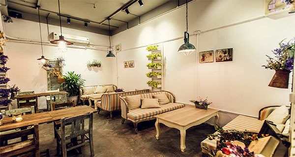 Âm thanh cho quán cafe