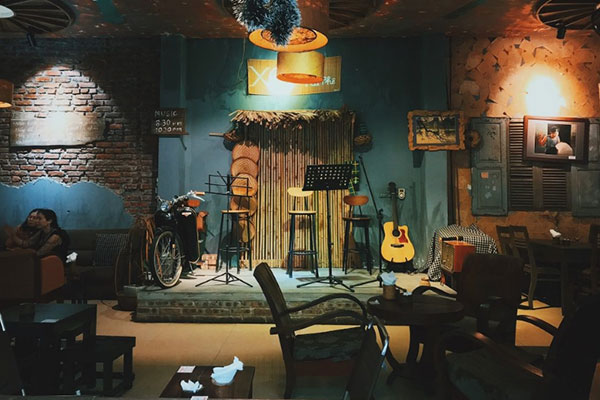 Tư vấn hệ thống âm thanh phòng trà chuyên nghiệp, chất lượng