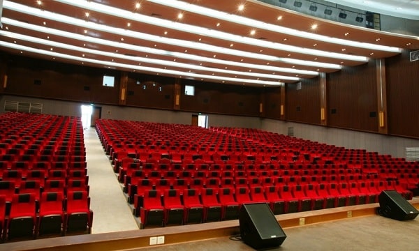 Âm thanh hội trường